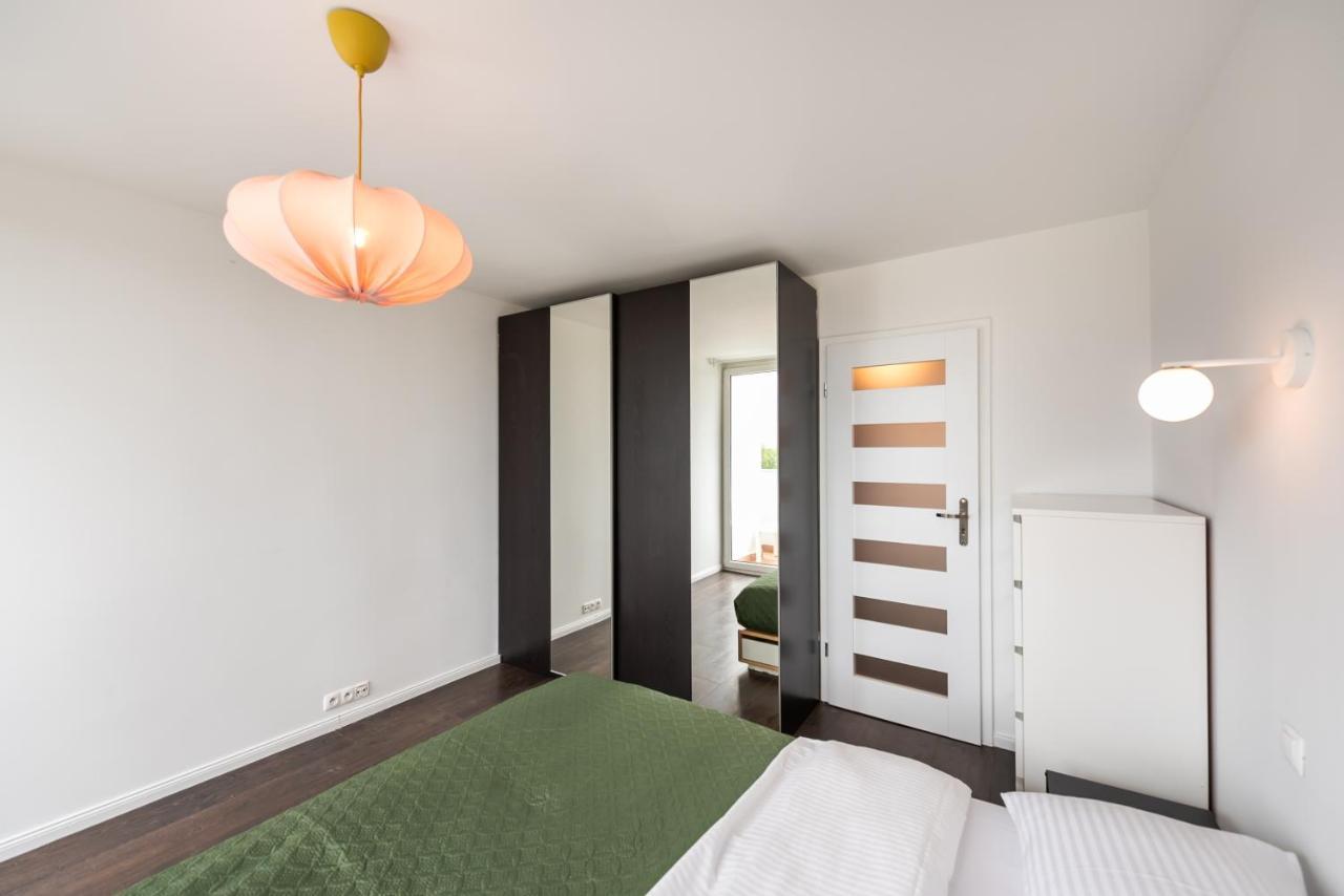 Saska Kepa Green Apartment Varsovia Exterior foto