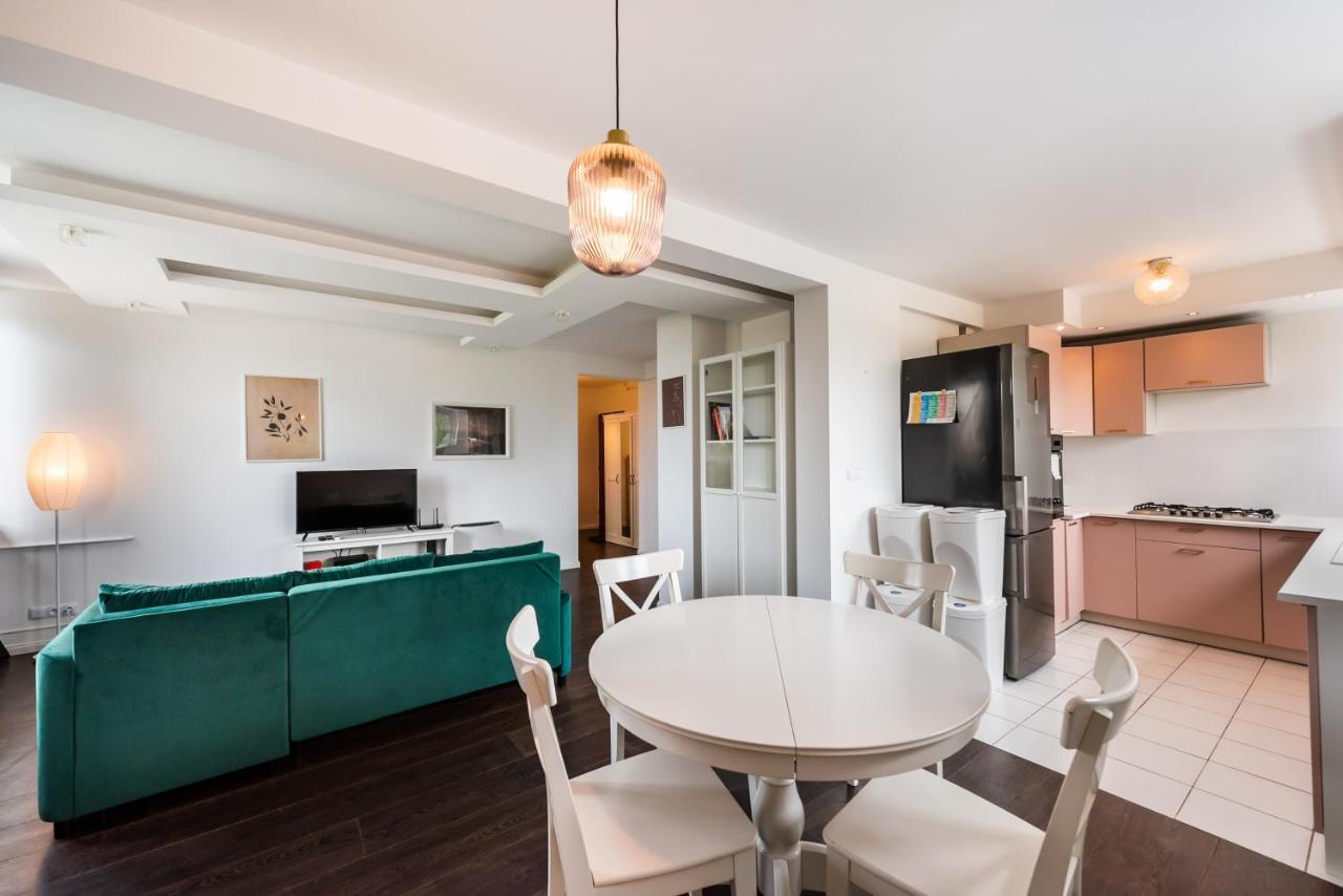 Saska Kepa Green Apartment Varsovia Exterior foto