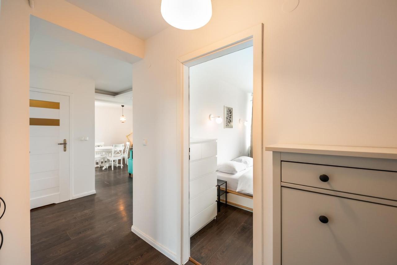 Saska Kepa Green Apartment Varsovia Exterior foto